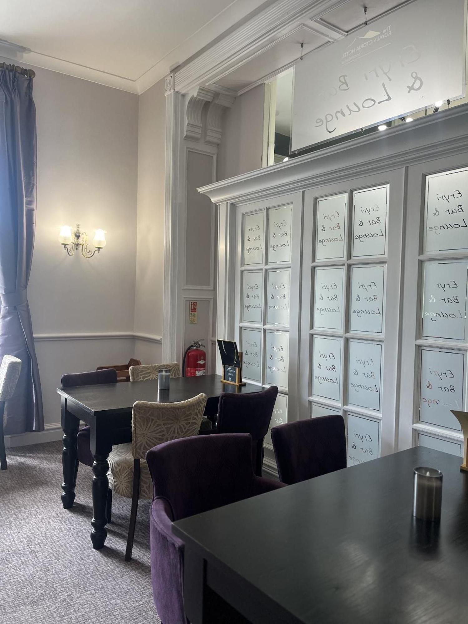 Royal Victoria Hotel Snowdonia ลานเบอริส ภายนอก รูปภาพ